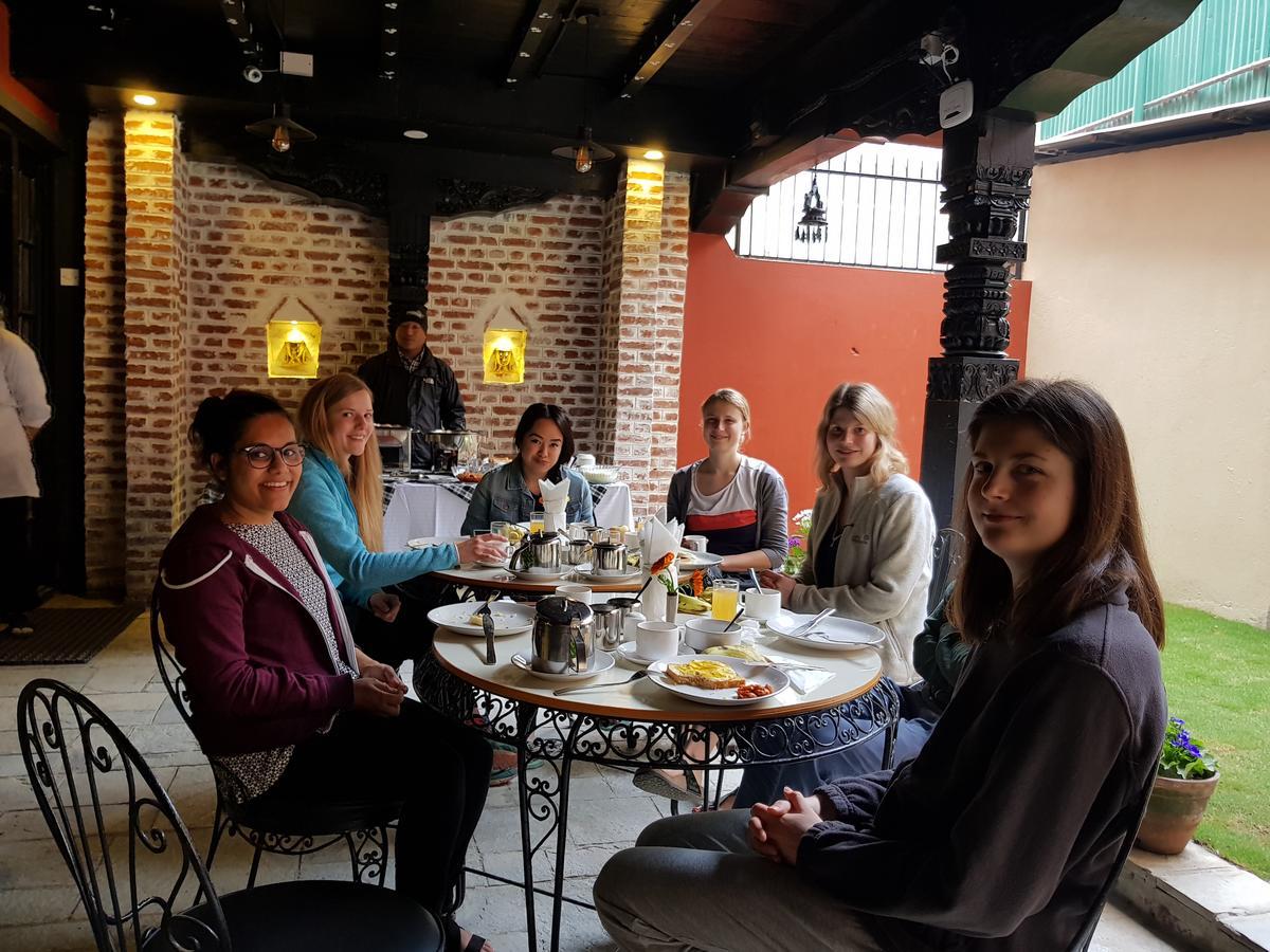 Harati Manor Inn Kathmandu Luaran gambar